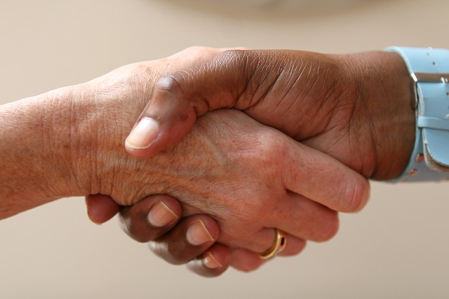Negociação com clínicas odontológicas com inadimplência