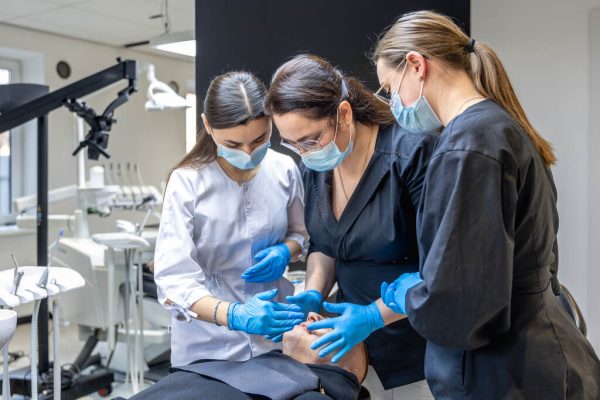 Gestão de pessoas para dentistas: como liderar equipes e melhorar resultados
