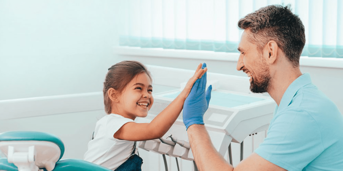 Como montar um kit de higiene bucal para seus pacientes?