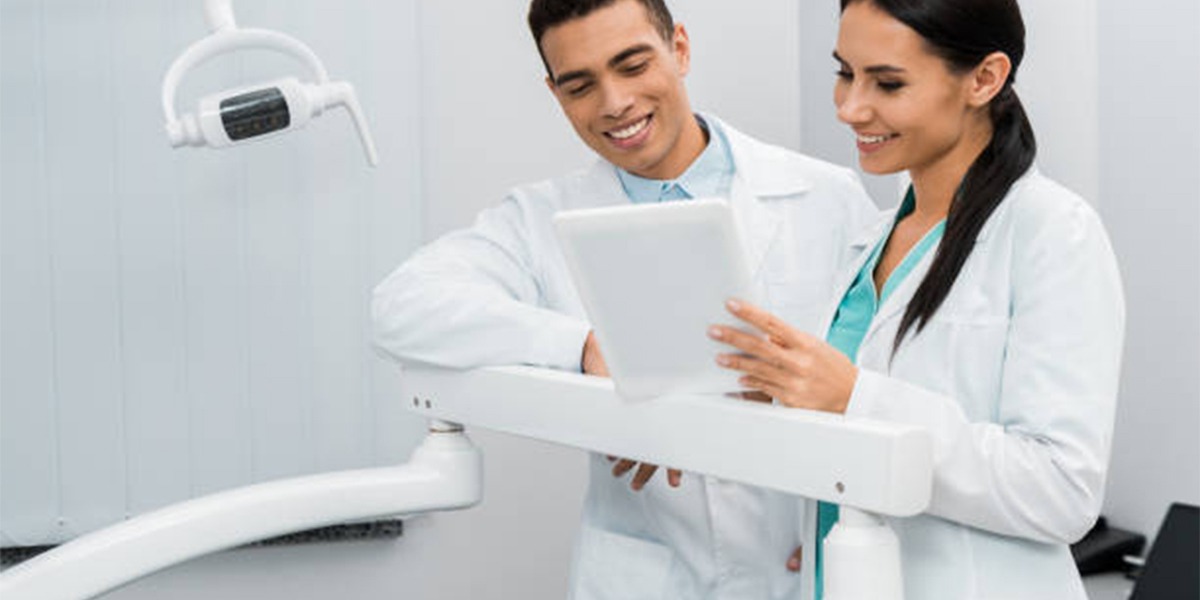 Lives e conteúdo digital: o que você, dentista, pode fazer? | Dental Office