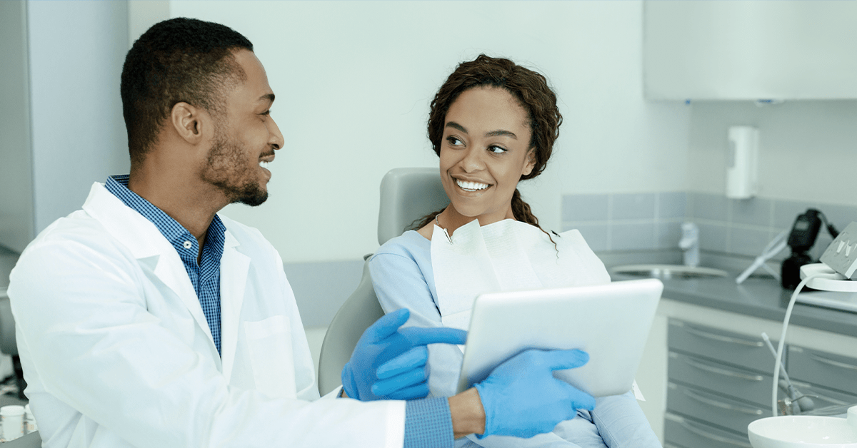 Como atrair e fidelizar pacientes com a HOF | Dental Office