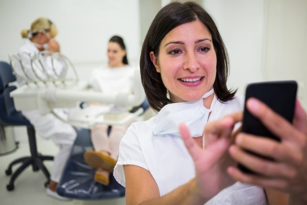 Como atrair mais pacientes usando o tráfego pago para dentistas?