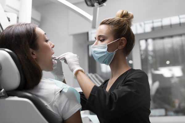 Odontolegista: 7 fatos sobre a profissão e como se tornar um